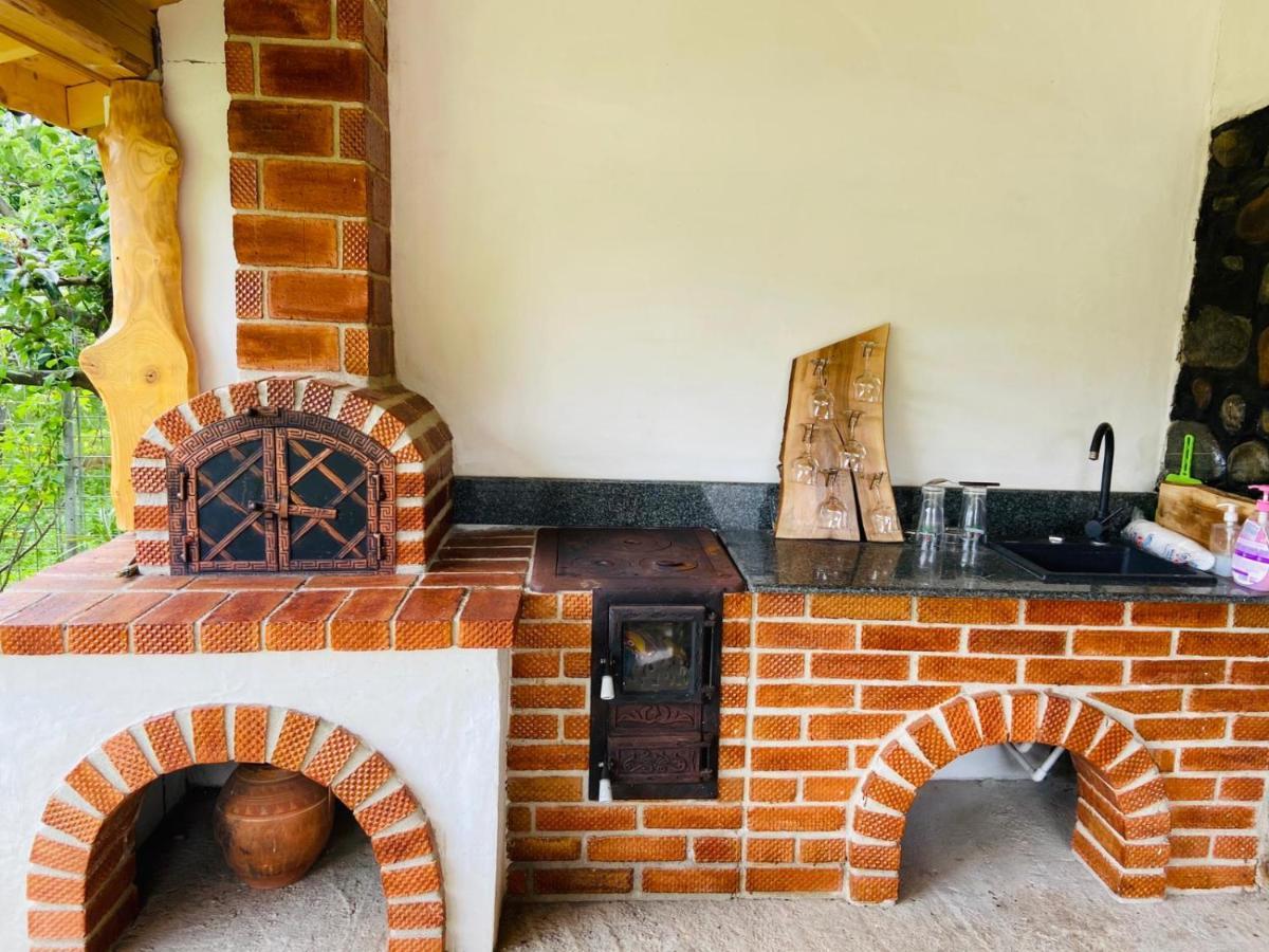 Casa De Vacanta Motata Novaci-Străini Exterior foto